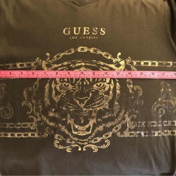 Guess Olive Green and Gold T-Shirt VTG - Picture 10 of 10